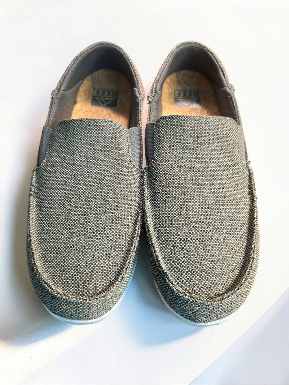 Reef Men’s Matey Slip-On Casual Shoes in Gray